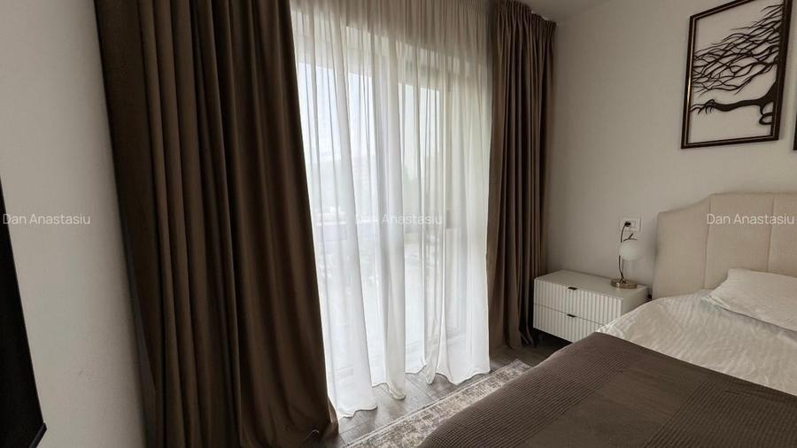 Apartament cu 2 camere decomandat în P-ta Presei Libere