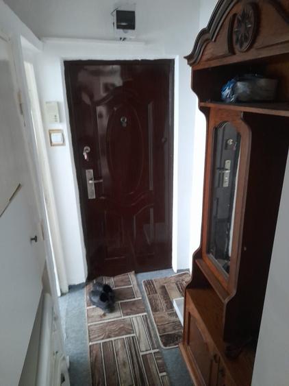 Apartament cu 2 camere nedecomandat în George Enescu