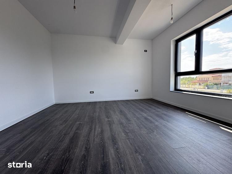Casă cu 4 camere cu Teren 500 Mp în Tărtășești