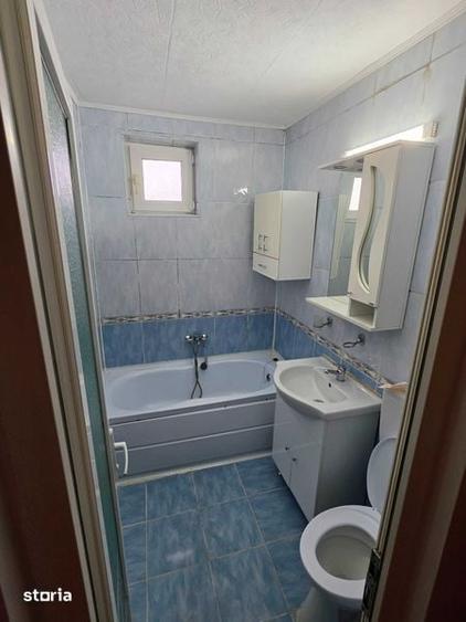 Apartament cu 2 camere semidecomandat în Gemenii
