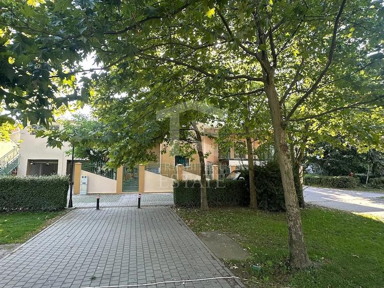 Spațiu comercial, de 400 mp, în Siliștea Snagovului