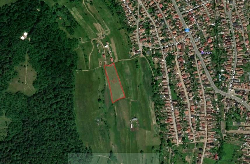 Teren de 5333 mp, în Central