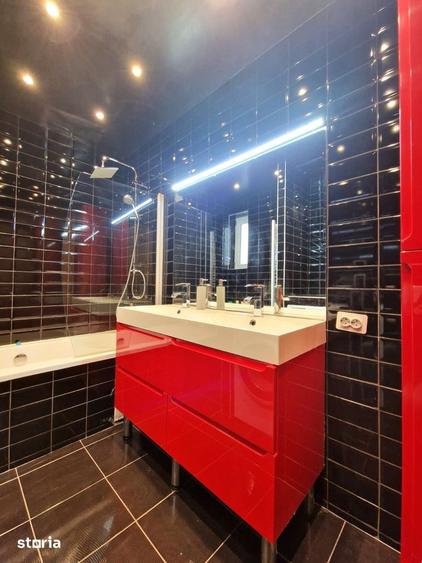 Apartament cu 3 camere în Romană