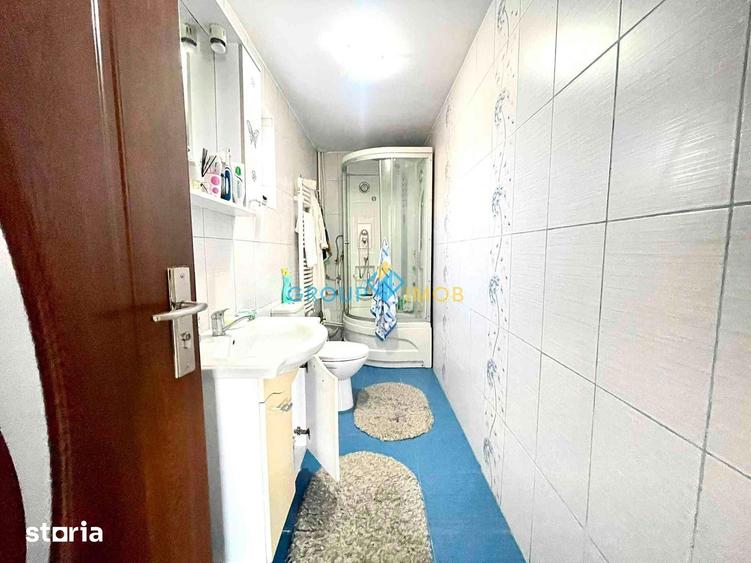 Casă cu 4 camere cu Teren 1200 Mp în Hemeiuș