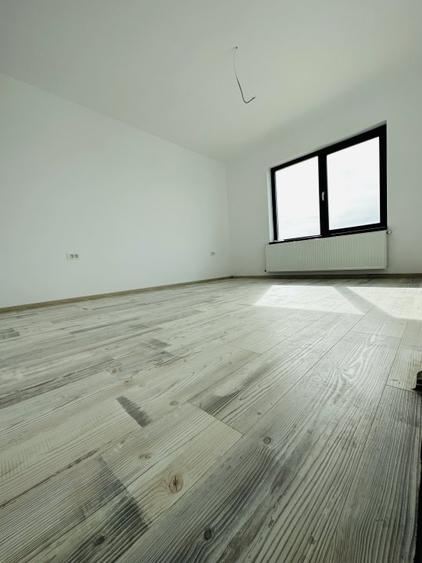 Casă individuală cu 4 camere cu Teren 331 Mp în Berceni