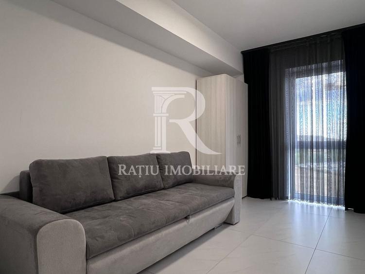 Apartament cu 3 camere decomandat, mobilat în Nufărul