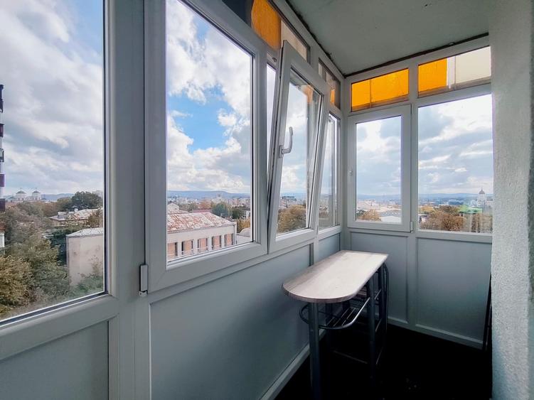 Apartament cu 2 camere decomandat în Central