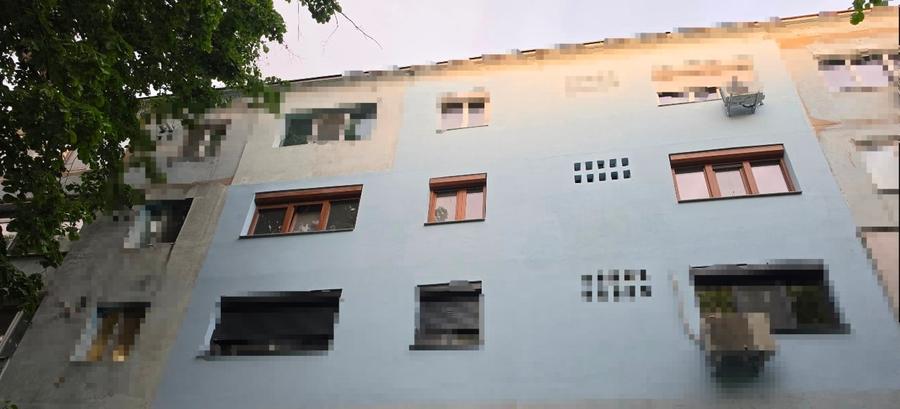 Apartament cu 4 camere decomandat în Vest