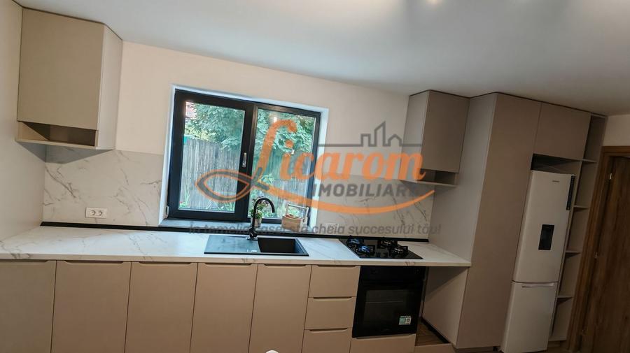 Apartament cu 4 camere decomandat, mobilat în Răcădău