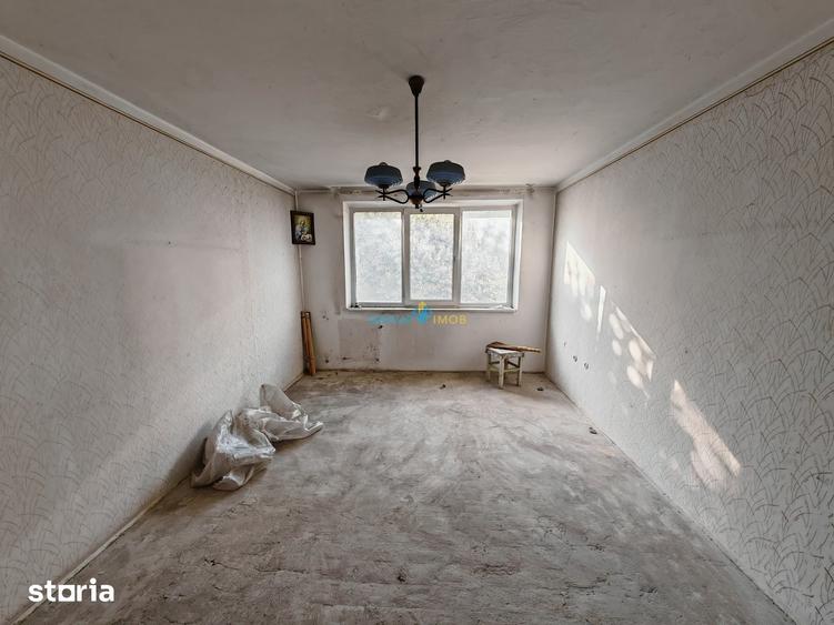 Apartament cu 2 camere decomandat în Bistrița Lac