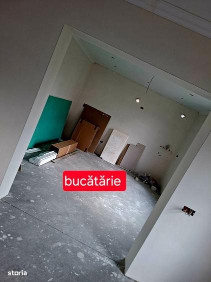 Casă cu 4 camere în Central