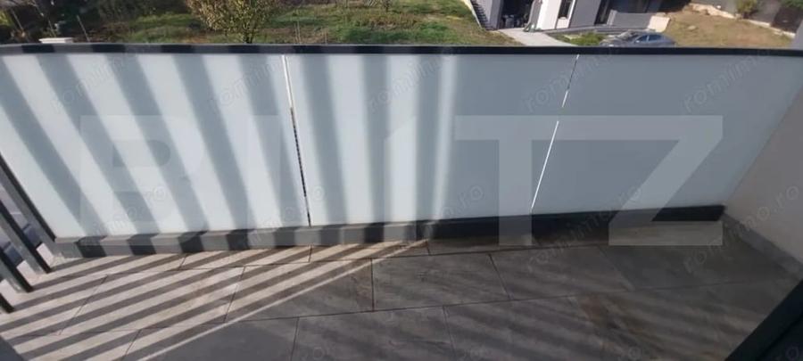 Casă cu 4 camere cu Teren 250 Mp în Hlincea