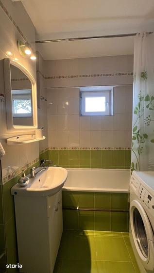 Apartament cu 2 camere semidecomandat în Intim