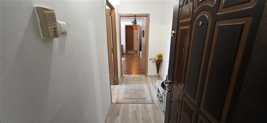 Apartament cu 2 camere decomandat, mobilat în Șagului