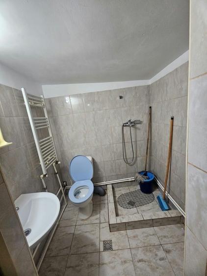 Casă cu 2 camere în Titan