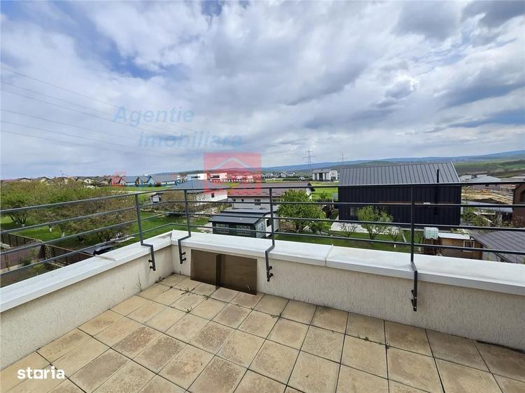 Apartament cu 2 camere decomandat în Ciric