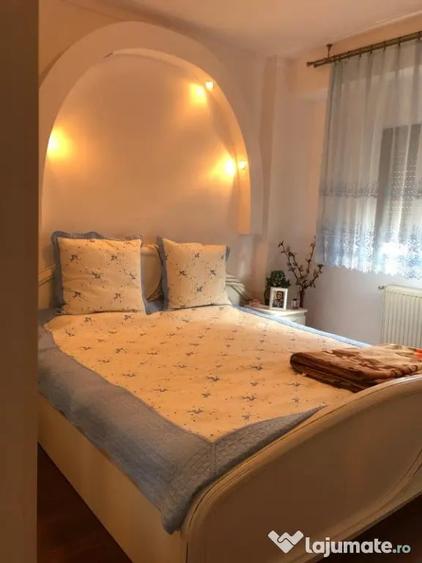 Apartament cu 2 camere decomandat în Unirii Centru