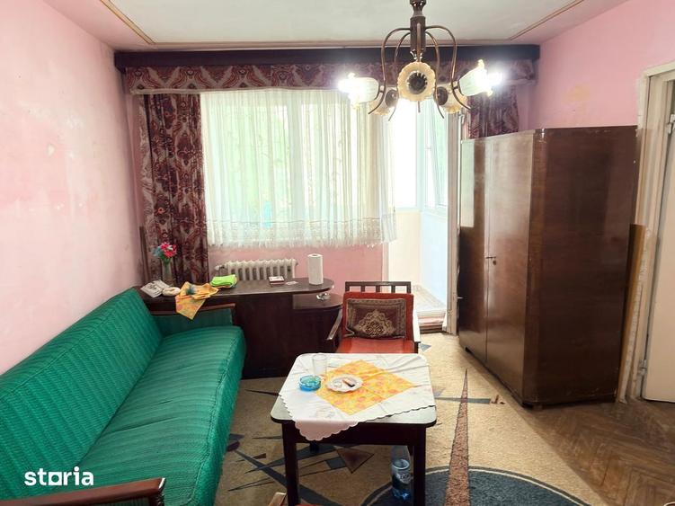 Apartament cu 4 camere în Girocului