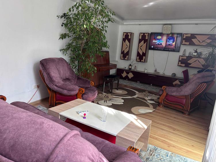 Casă cu 4 camere cu Teren 165 Mp în Stadion