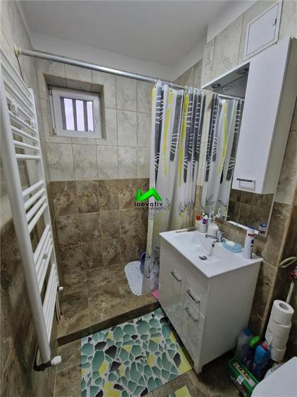 Apartament cu 2 camere semidecomandat, mobilat în Terezian