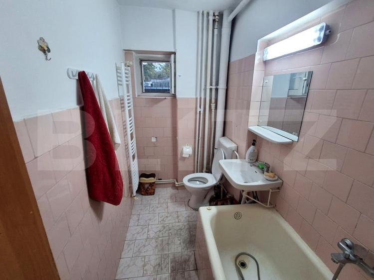 Apartament cu 3 camere decomandat, mobilat în Păcurari
