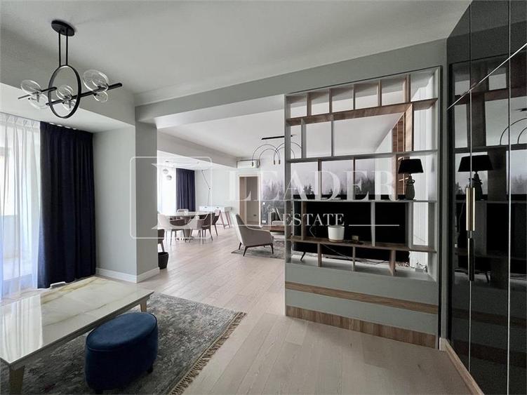 Apartament cu 3 camere decomandat, mobilat în Batistei