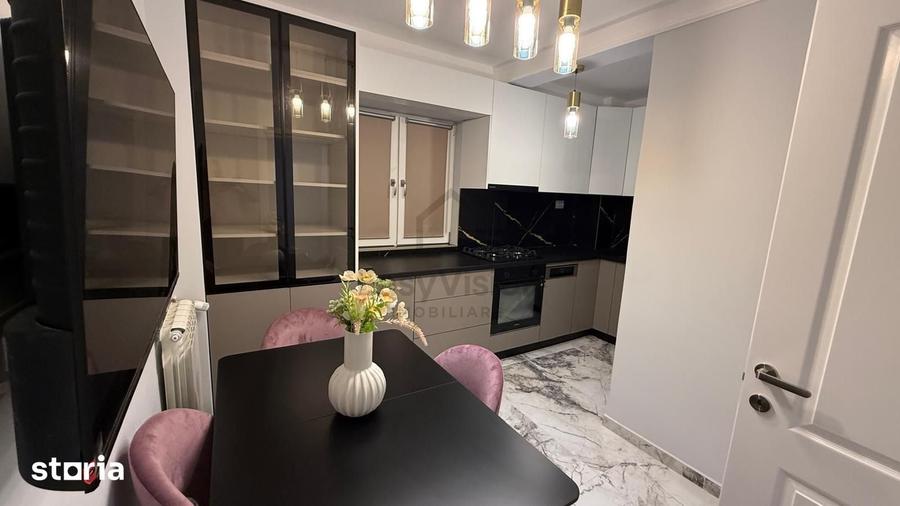 Apartament cu 3 camere decomandat în Centrul Civic
