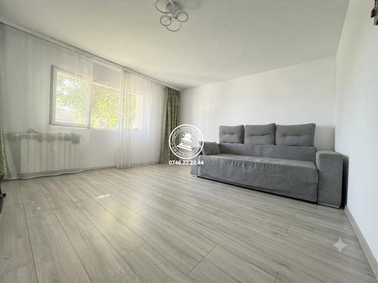 Apartament cu 2 camere decomandat în Nicolina