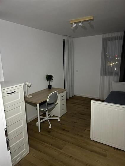 Apartament cu 3 camere decomandat, mobilat în Berceni