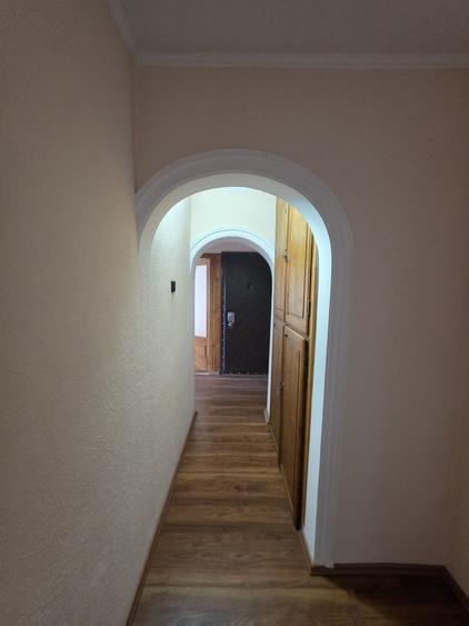 Apartament cu 3 camere decomandat în Rogerius