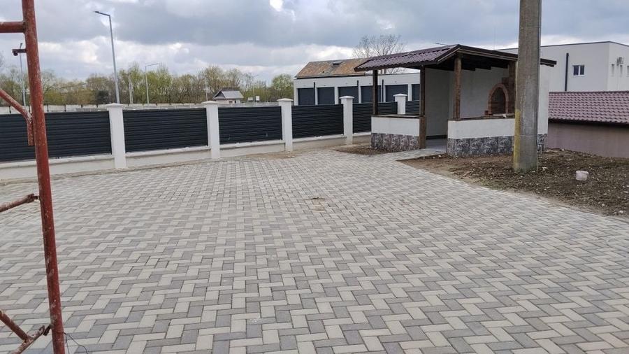 Apartament cu 3 camere în Humulești