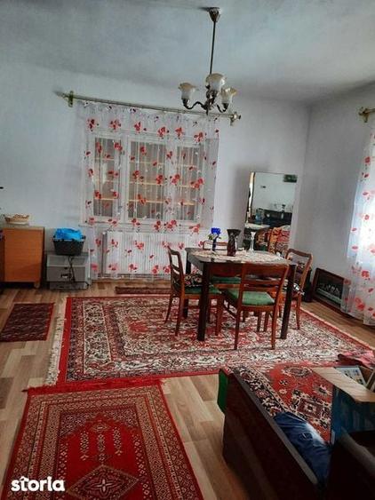 Casă cu 3 camere cu Teren 156 Mp în Bretea Română