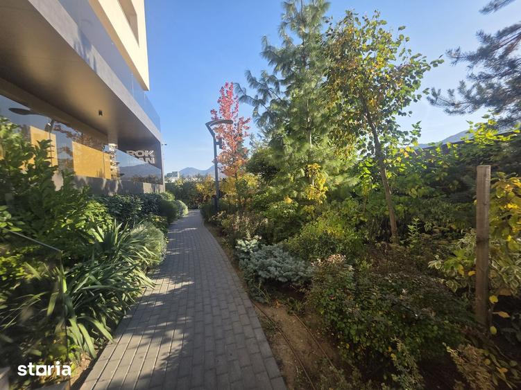 Apartament cu 3 camere în Astra