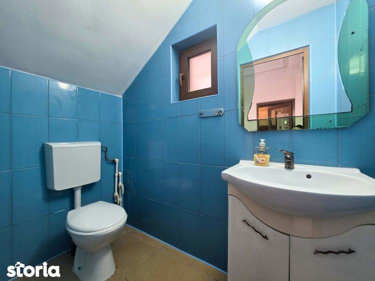 Casă cu 6 camere cu Teren 302 Mp în Valu lui Traian