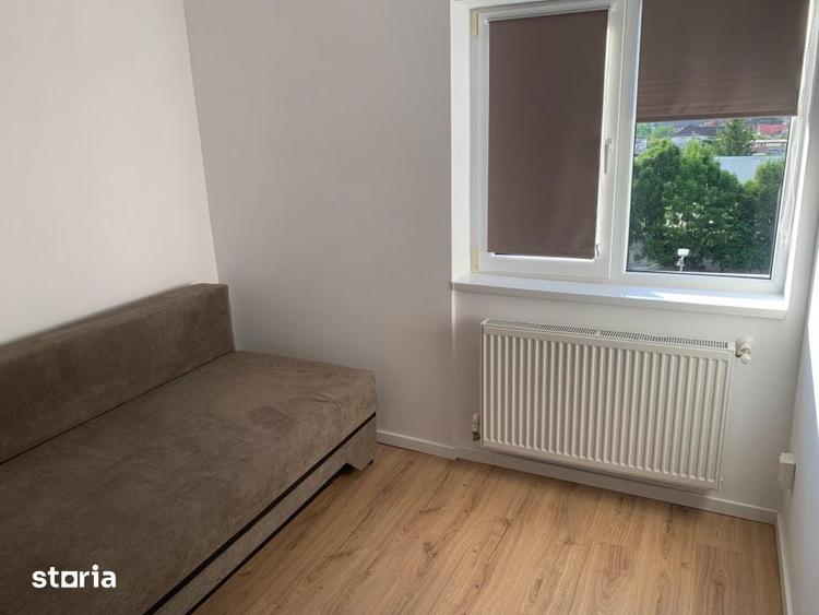 Apartament cu 2 camere semidecomandat, mobilat în Decebal