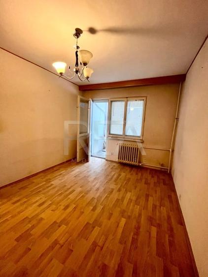 Apartament cu 3 camere decomandat în Berceni — fotografia 1