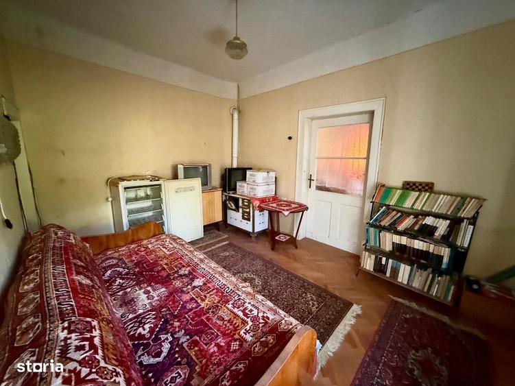 Casă cu 4 camere în 7 Noiembrie