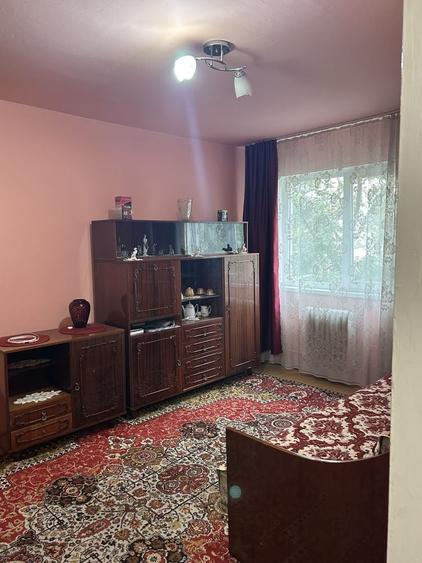 Inchiriez ap 2 camere Manastur - 6