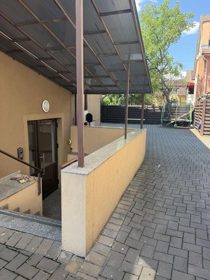 Apartament cu 2 camere în Decebal