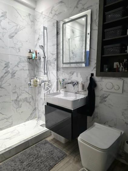 Apartament cu 2 camere decomandat, mobilat în Delfinariu