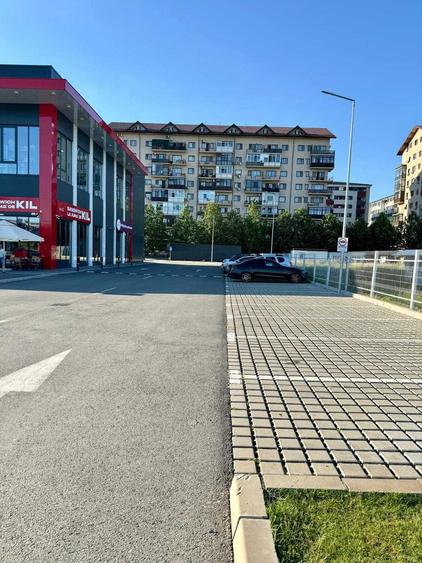 Garsonieră decomandată în Roșu