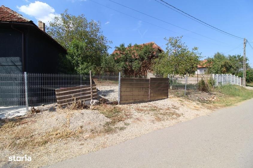 Casă cu 3 camere în Măceu