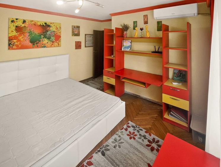 Apartament cu 3 camere decomandat în Nord
