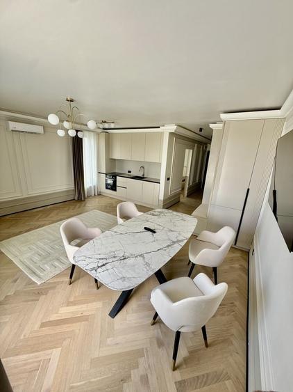 Apartament cu 2 camere decomandat în Ștrandului