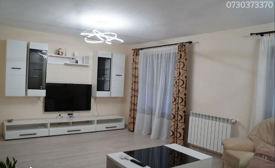 Casă cu 4 camere în Dumbrăvița