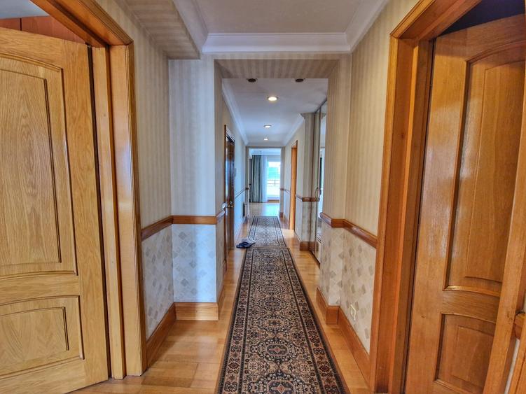 Apartament cu 3 camere decomandat, mobilat în Aviatorilor