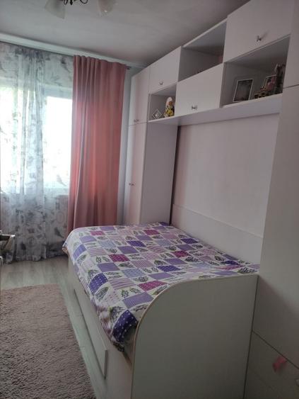 Casă cu 4 camere cu Teren 680 Mp în Oncea