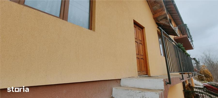 Casă cu 3 camere cu Teren 350 Mp în Bârnova