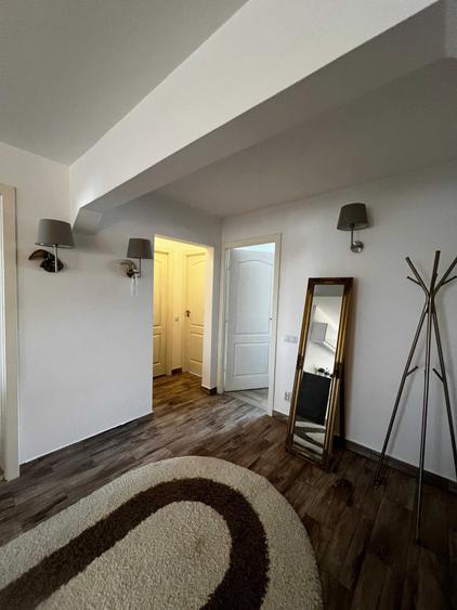 Apartament cu 3 camere decomandat în Sfântu Ilie