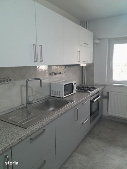 Apartament cu 2 camere decomandat, mobilat în Vatra Luminoasă